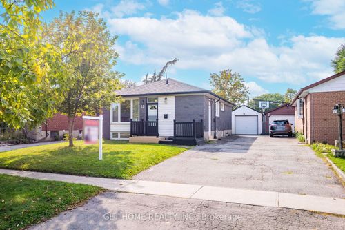18 Shier Dr, Scarborough, ON, M1J2T2 | Card Image