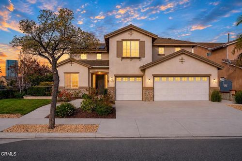 415 Caliente Way, Oxnard, CA, 93036-2496 | Card Image