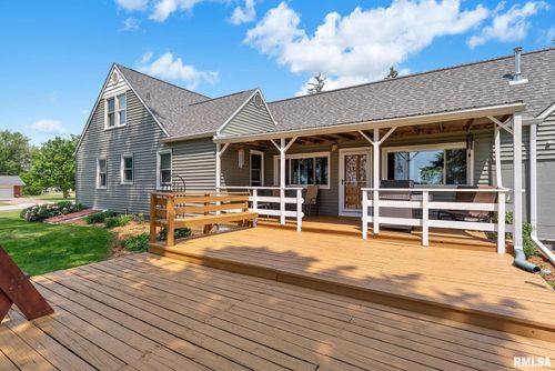 904 W Main St, Reynolds, IL, 61279-9644 | Card Image