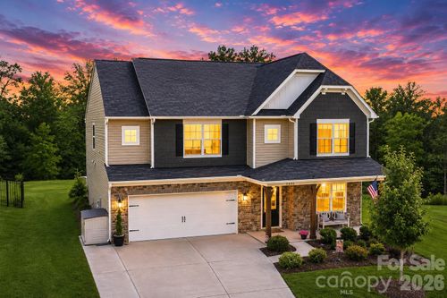 5688 Newton Way, Maiden, NC, 28650-9720 | Card Image
