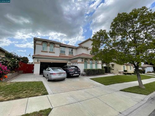 2649 Torrey Pines Dr, Brentwood, CA, 94513 | Card Image