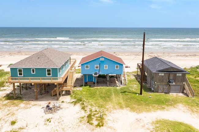 219 Whispering Palms, House other with 3 bedrooms, 2 bathrooms and null parking in Freeport TX | Image 25