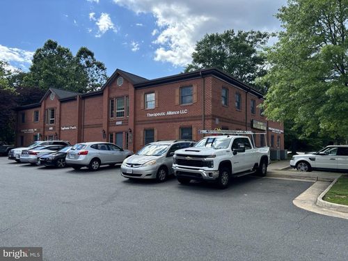 ste-101-10535 Crestwood Dr, Manassas, VA, 20109-4417 | Card Image