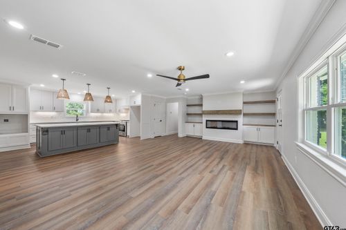 2918 Oak Knob St, Tyler, TX, 75701-8136 | Card Image