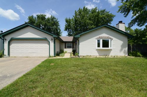 1810 Howe Ln, Hanover Park, IL, 60133-5916 | Card Image