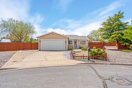 6370 Mono Ct, Sun Valley, NV, 89433-6626 | Card Image