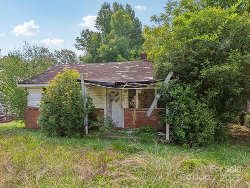 509 Queens Rd, Gastonia, NC, 28052-6739 | Card Image