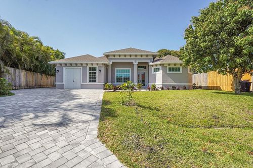 2605 Sw Acco Rd, Port St. Lucie, FL, 34953-2814 | Card Image