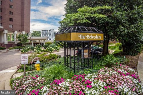 732-1600 N Oak St, ARLINGTON, VA, 22209-2764 | Card Image