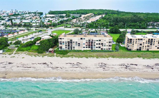 APT-405 - 10310 S Ocean Dr, Condo with 2 bedrooms, 2 bathrooms and null parking in Jensen Beach FL | Image 8