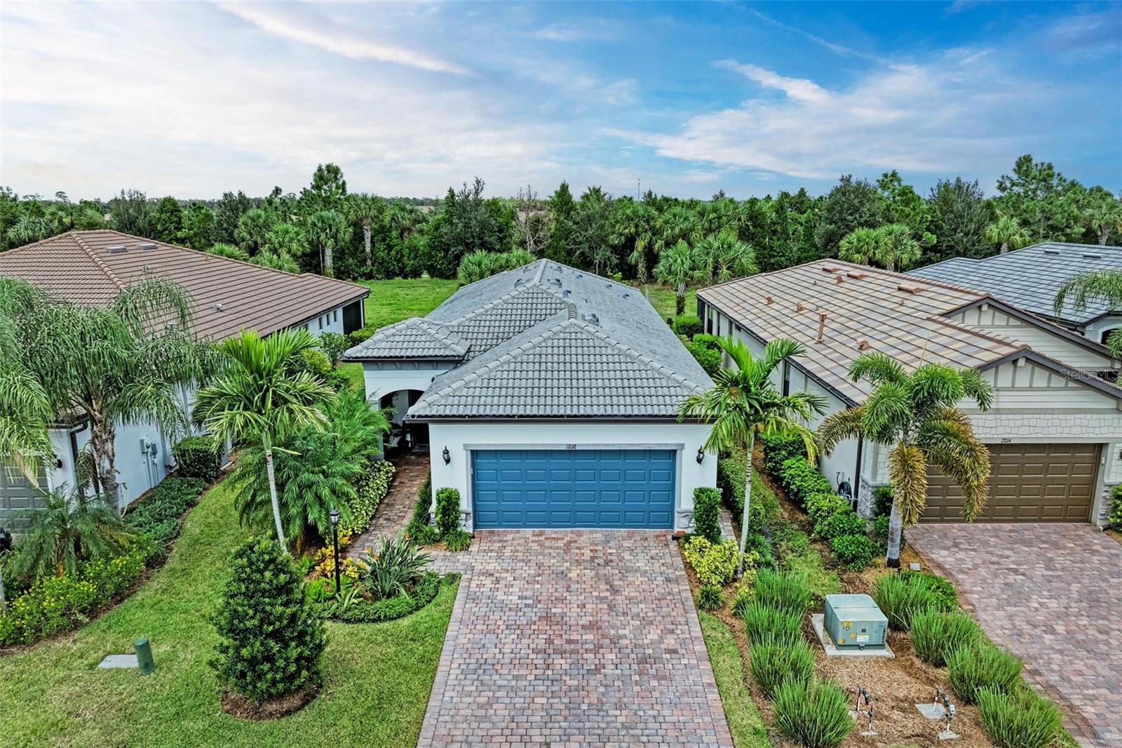 Hampton Falls Ter, Bradenton, FL 34202