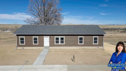 430 W Platte St, Glenrock, WY, 82637-5203 | Card Image