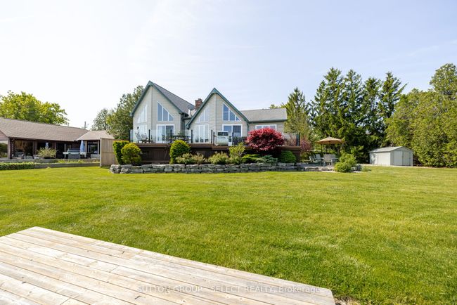 7474 Riverside Dr, House other with 3 bedrooms, 2 bathrooms and 6 parking in Port Franks ON | Image 39