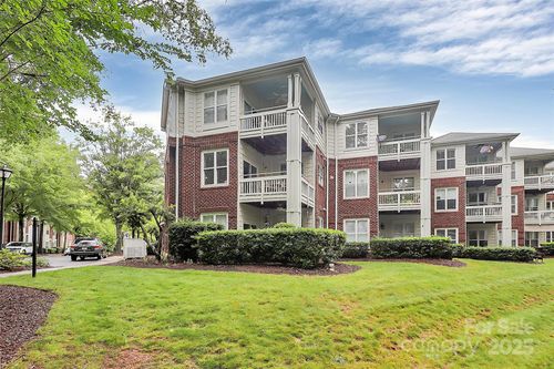 921 Northeast Dr, Davidson, NC, 28036-7410 | Card Image