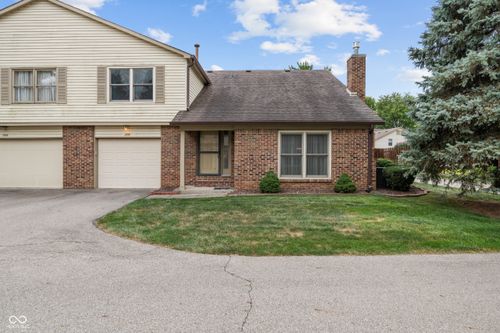 2416 N Willow Way, Indianapolis, IN, 46268-1362 | Card Image