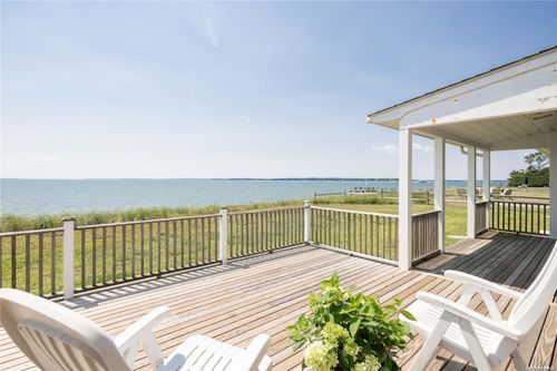 74 Peconic Ave, Shelter Is Ht, NY, 11965 | Card Image