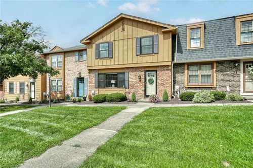 38 Georgetown Ln, Fairport, NY, 14450-3361 | Card Image