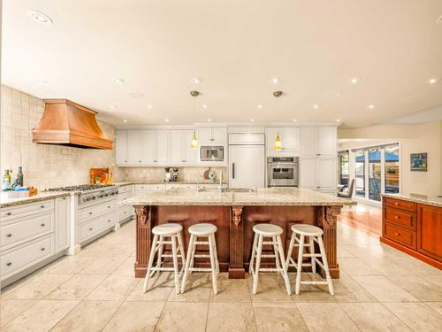 2716 Carleton Street Sw, Calgary, AB, T2T3K9 | Card Image