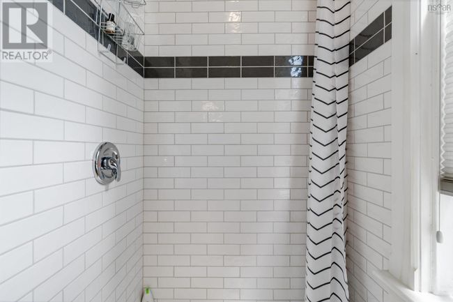 13 John St, House other with 3 bedrooms, 2 bathrooms and null parking in Shelburne NS | Image 22
