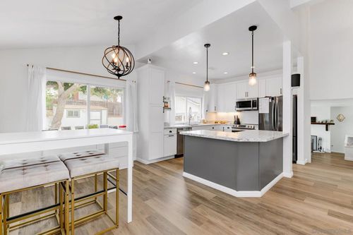 156 Cerro, Encinitas, CA, 92024 | Card Image