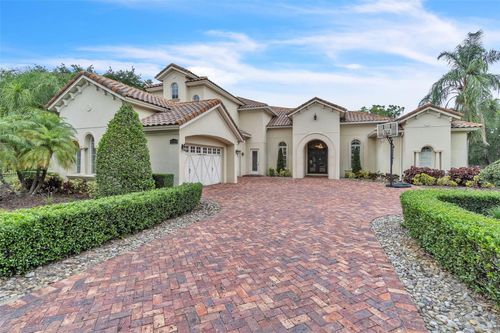 9729 Lake Hugh Dr, GOTHA, FL, 34734-4622 | Card Image