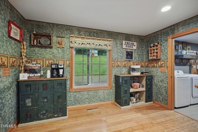 1124 Elizabethton Hwy, House other with 3 bedrooms, 3 bathrooms and null parking in Bluff City TN | Image 11