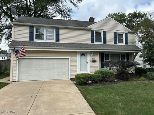 1194 Croyden Rd, Lyndhurst, OH, 44124-1461 | Card Image