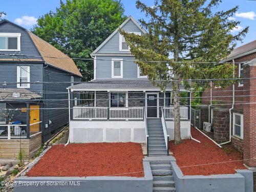 142 Regent St, Wilkes Barre, PA, 18702-3457 | Card Image