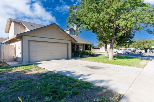 1080 Lee Ave, Gustine, CA, 95322-1718 | Card Image