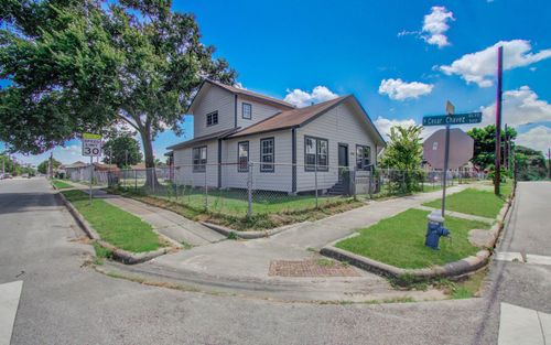 6701 Avenue E, Houston, TX, 77011-3535 | Card Image