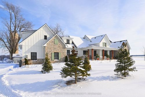 5540 Carriage Rd, Southwold, ON, N0L2G0 | Card Image