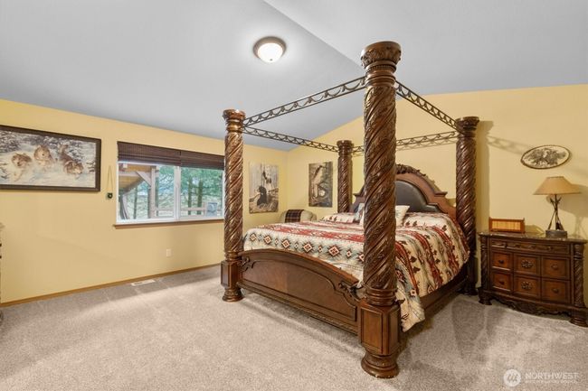 Primary Bedroom | Image 20