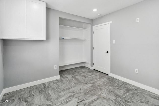 17_room4corner | Image 17