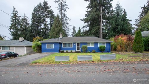 611 S 194th St, Des Moines, WA, 98148 | Card Image