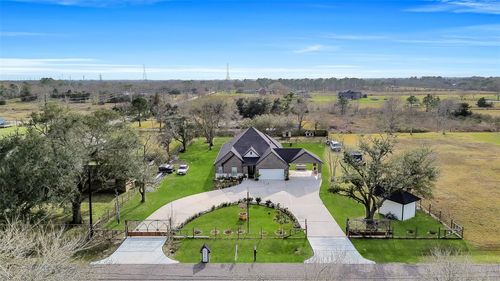 5414 Huepers St, Alvin, TX, 77511-6907 | Card Image