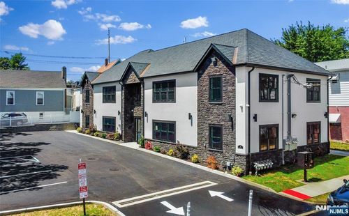 5 Milton Ave, Clifton, NJ, 07013-2106 | Card Image