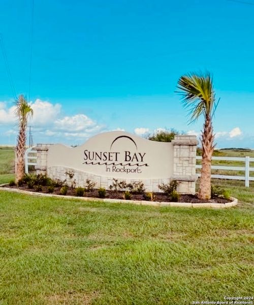 140 Sunrise, Rockport, TX, 78382-2224 | Card Image