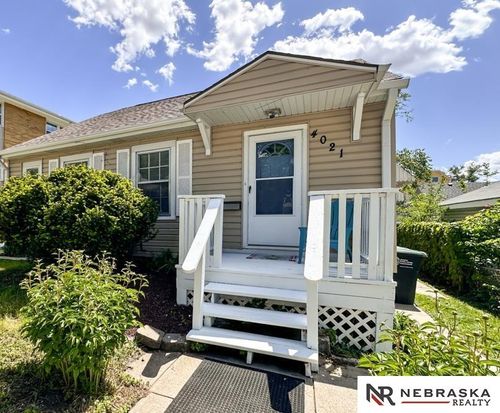 4021 Nicholas St, Omaha, NE, 68131-1134 | Card Image