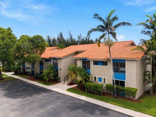 h-1601 Balfour Point Dr, West Palm Beach, FL, 33411-1997 | Card Image