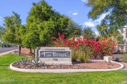 2045-750 E Northern Ave, Phoenix, AZ, 85020-4161 | Card Image