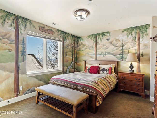 5932 E Big Horn Pkwy, Home with 7 bedrooms, 6 bathrooms and null parking in Eden UT | Image 38