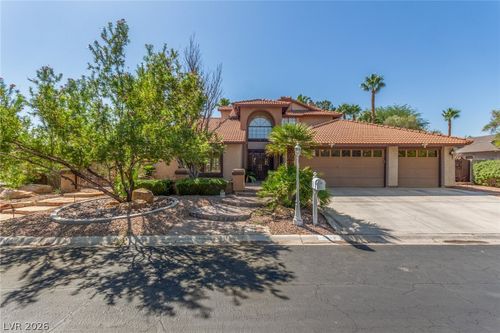 6815 Trinity Ct, Las Vegas, NV, 89146-5172 | Card Image