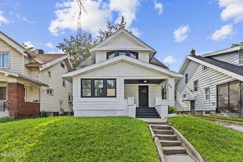 1941 Parkdale Ave, Toledo, OH, 43607-1633 | Card Image