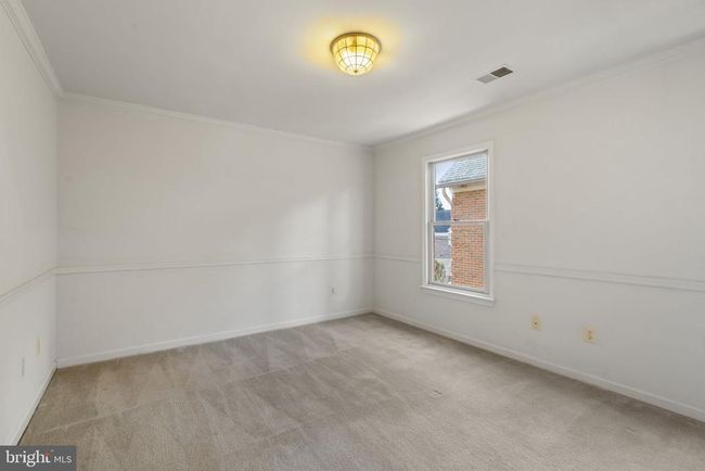 1537 Cedar Ave, Townhouse with 4 bedrooms, 5 bathrooms and null parking in MCLEAN VA | Image 27