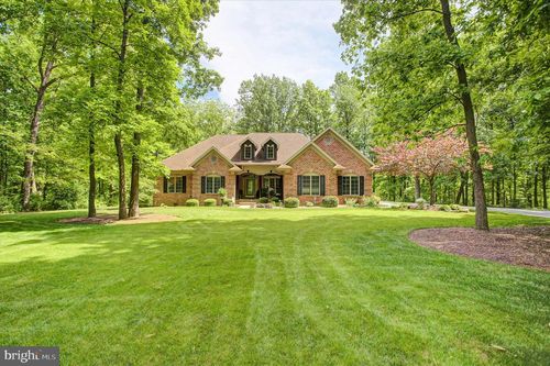 345 Lindman Dr, CHAMBERSBURG, PA, 17202-7558 | Card Image