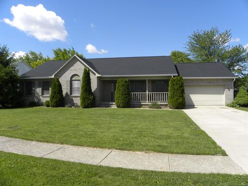 2641 Oak Dr, Clayton, IN, 46118-8990 | Card Image