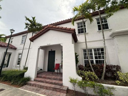 main-house-9572 Sw 169th Pl, Miami, FL, 33196-4765 | Card Image