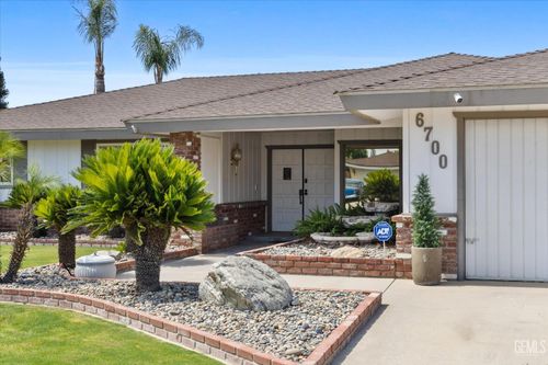 6700 Kimberly Ave, Bakersfield, CA, 93308 | Card Image
