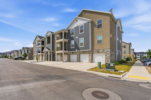 204-3666 W 1330 N, Lehi, UT, 84048-7382 | Card Image
