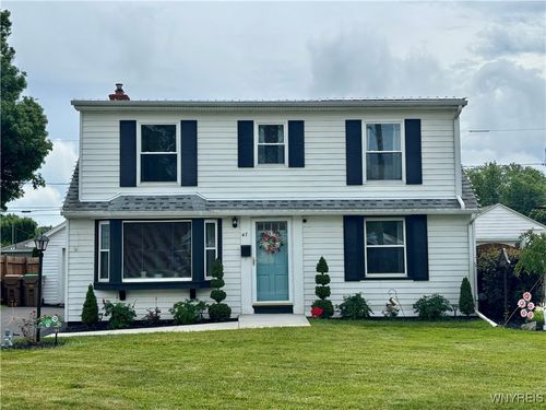 47 Yeager Dr, Cheektowaga, NY, 14225-1742 | Card Image